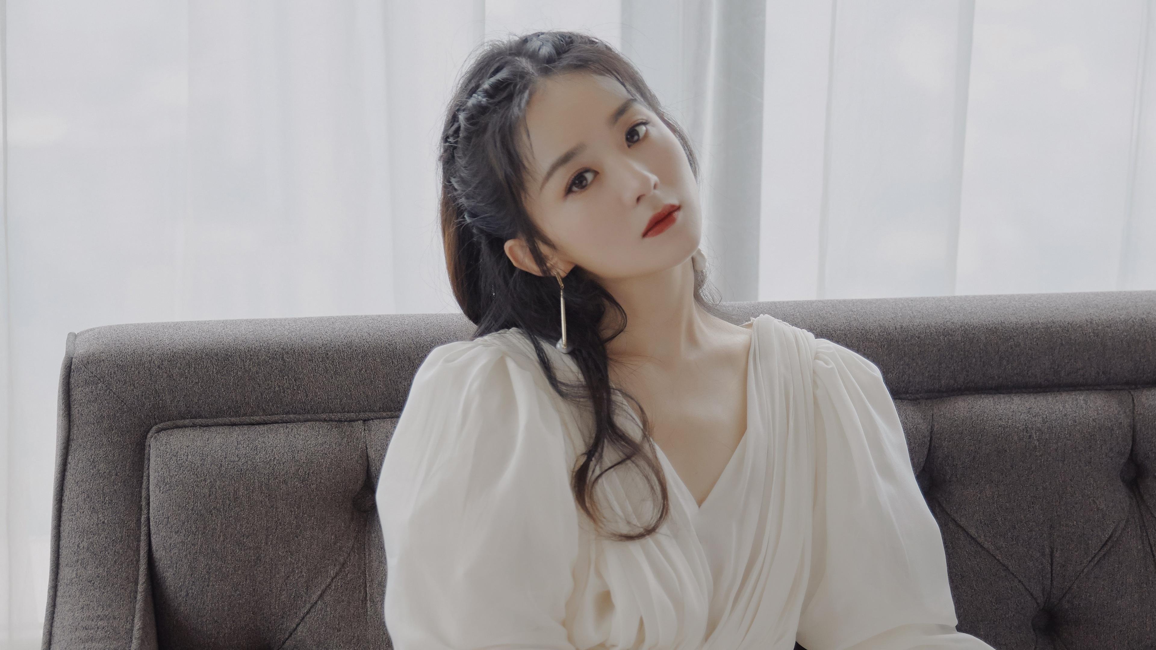 拜仁慕尼黑轻松晋级，战绩稳固领先，拜仁慕尼黑首发11人