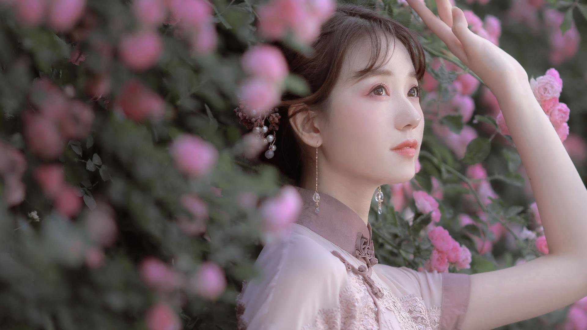 “东部新区定向越野：在大自然中与时间赛跑”